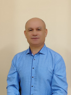 Инструктор по физической культуре Гильмуллин Ильнур Василович